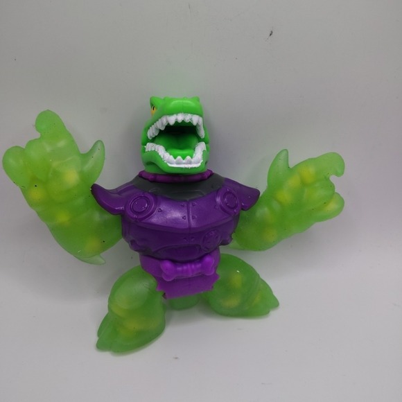 Heroes of Goo Jit Zu Lot of 9 Action Figures Mixed Lot Great Condition Descript! - Picture 4 of 10